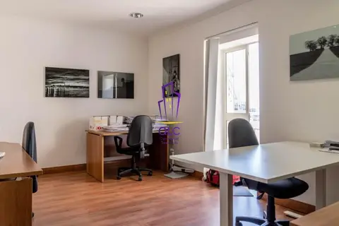 Office to rent in Sliema