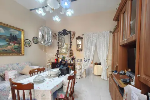 1 Bedroom Maisonette For Sale in Gzira