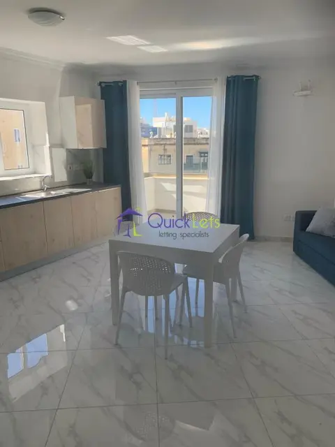 2 bedroom Apartment to rent in Gzira