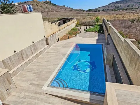 8 bedroom Terraced House to rent in Gozo - Ghasri
