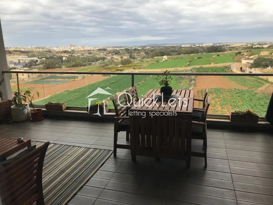 3 bedroom Apartment to rent in Marsaskala