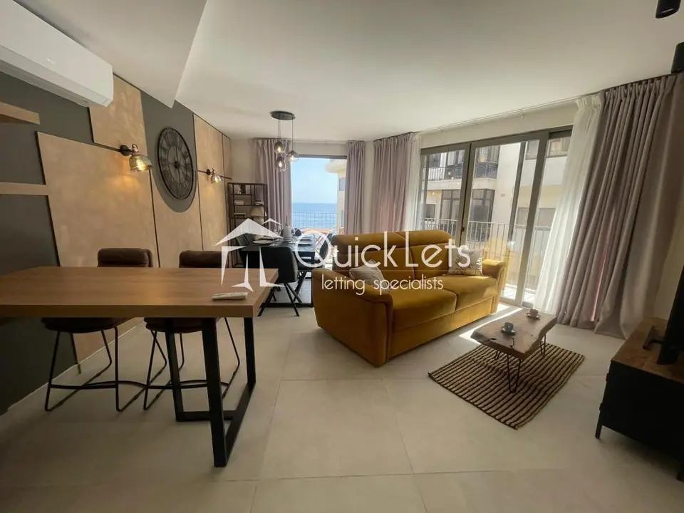 2 bedroom Penthouse to rent in Sliema