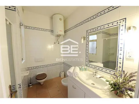 3 bedroom Villa to rent in Pembroke