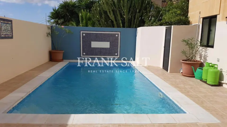 Tal-Ibrag, Furnished Villa