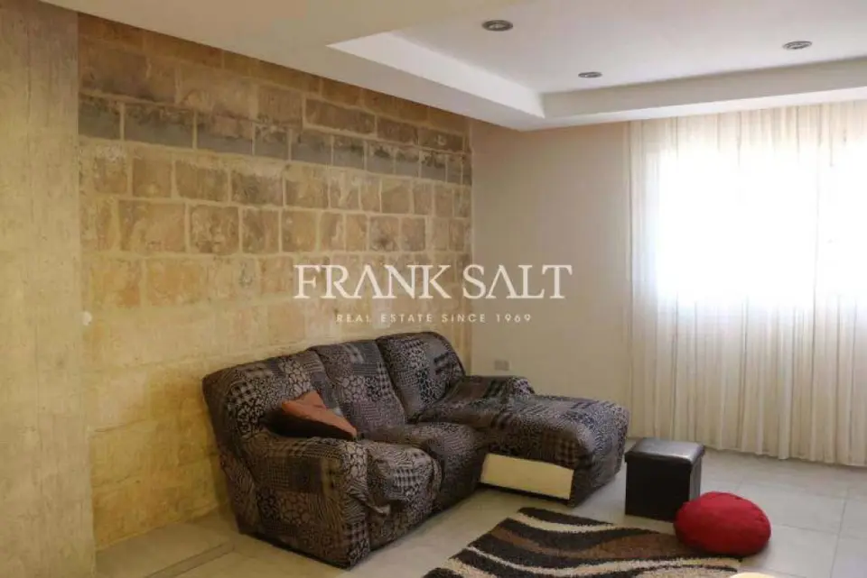 Valletta, Furnished Apartment