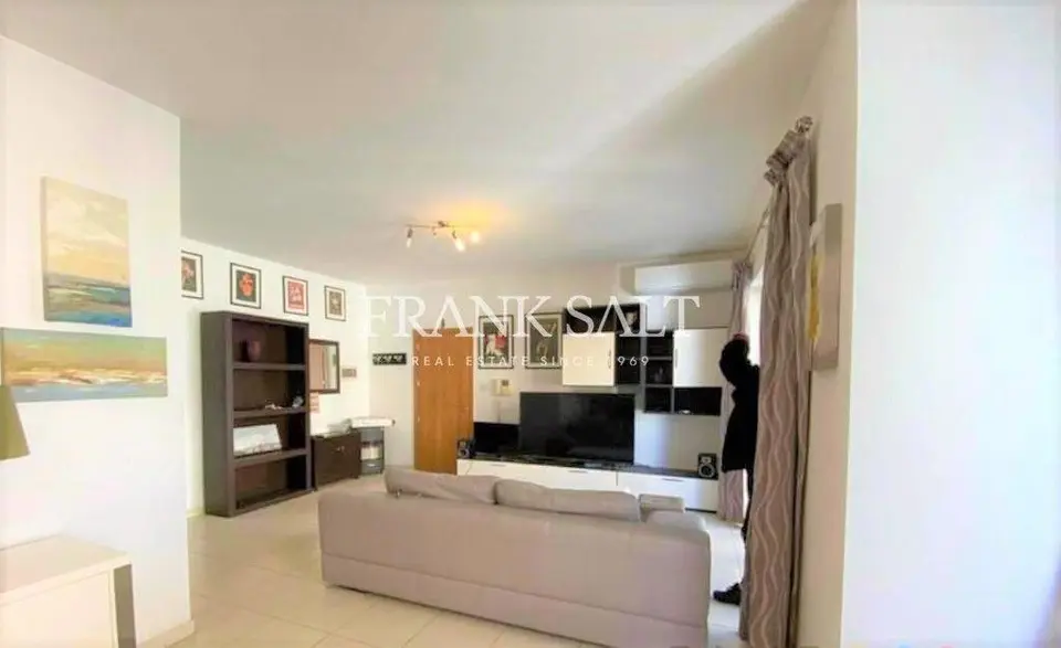 Msida, Furnished Apartment