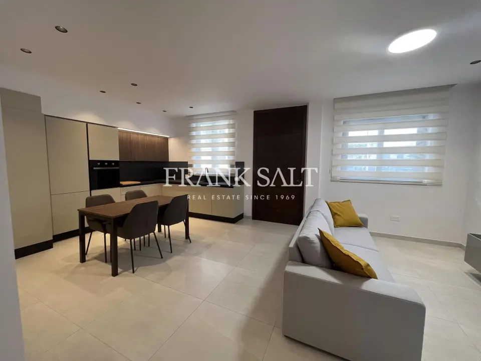 Swieqi, Furnished Maisonette