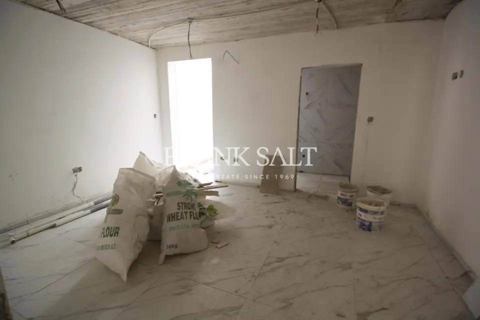 Qormi, Furnished Apartment