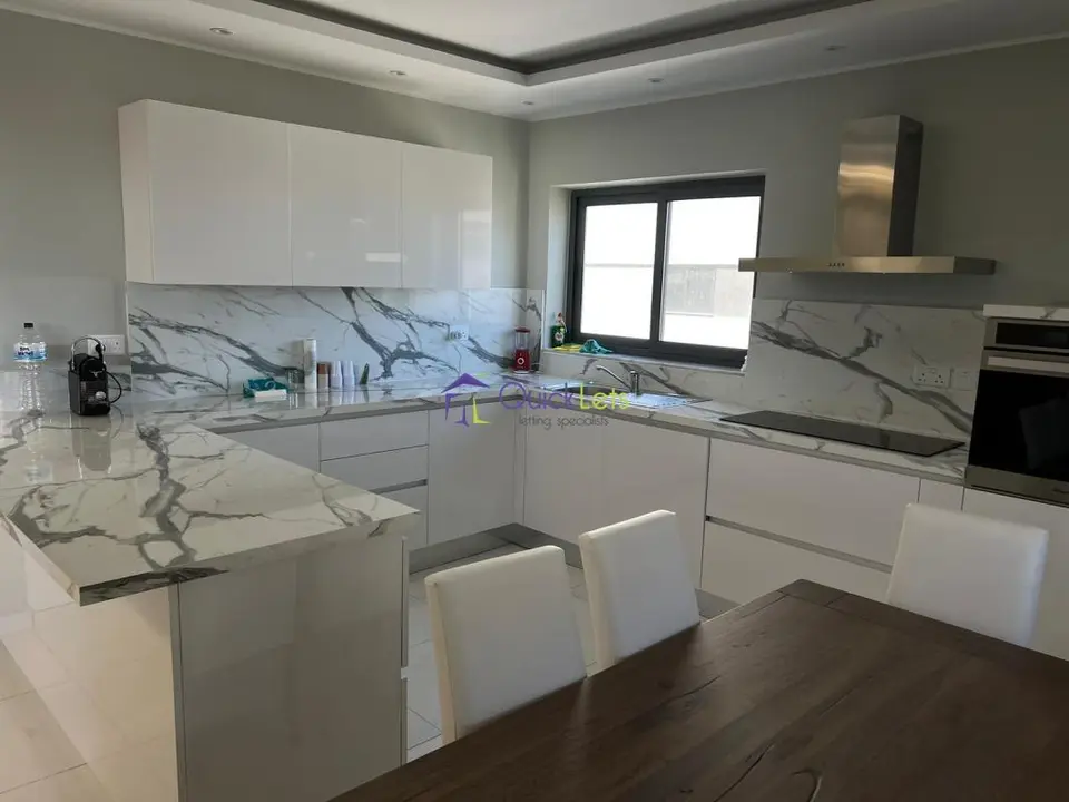 3 bedroom Apartment to rent in Qawra