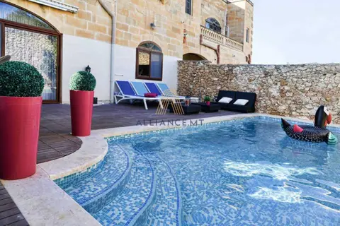 4 Bedroom House of Character For Sale in Gozo - Nadur