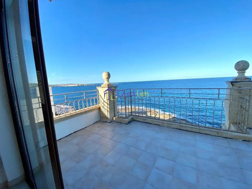 1 bedroom Penthouse to rent in Bugibba