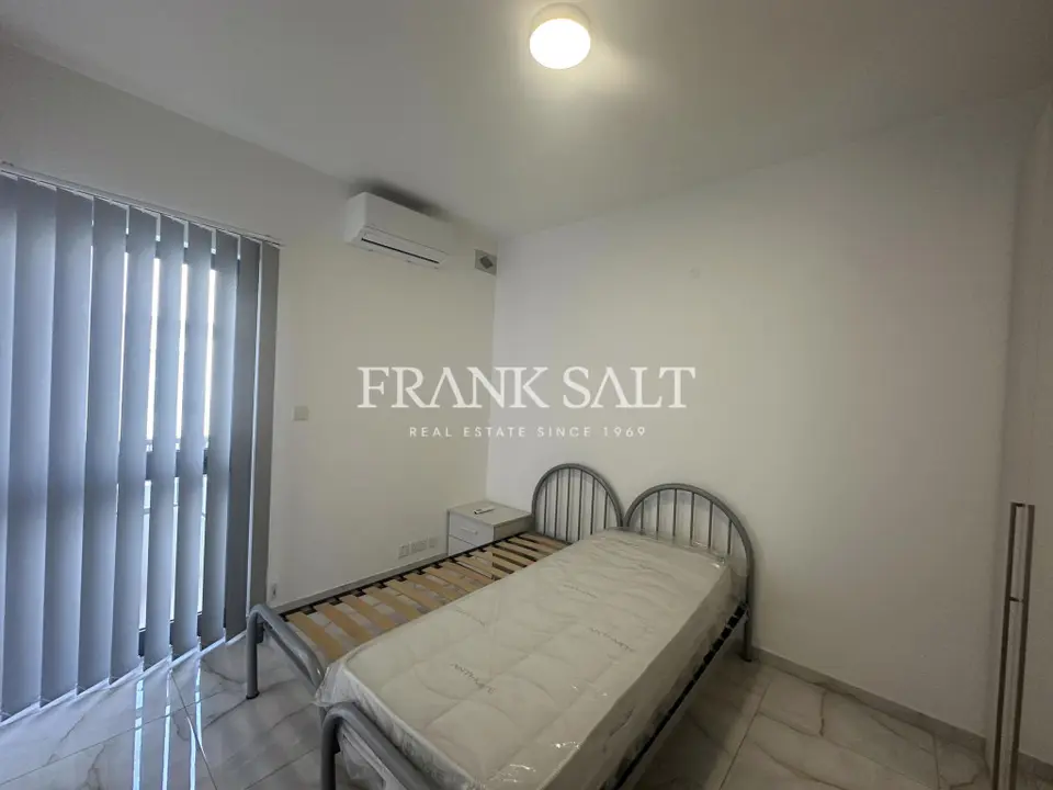 Luqa, Furnished Apartment