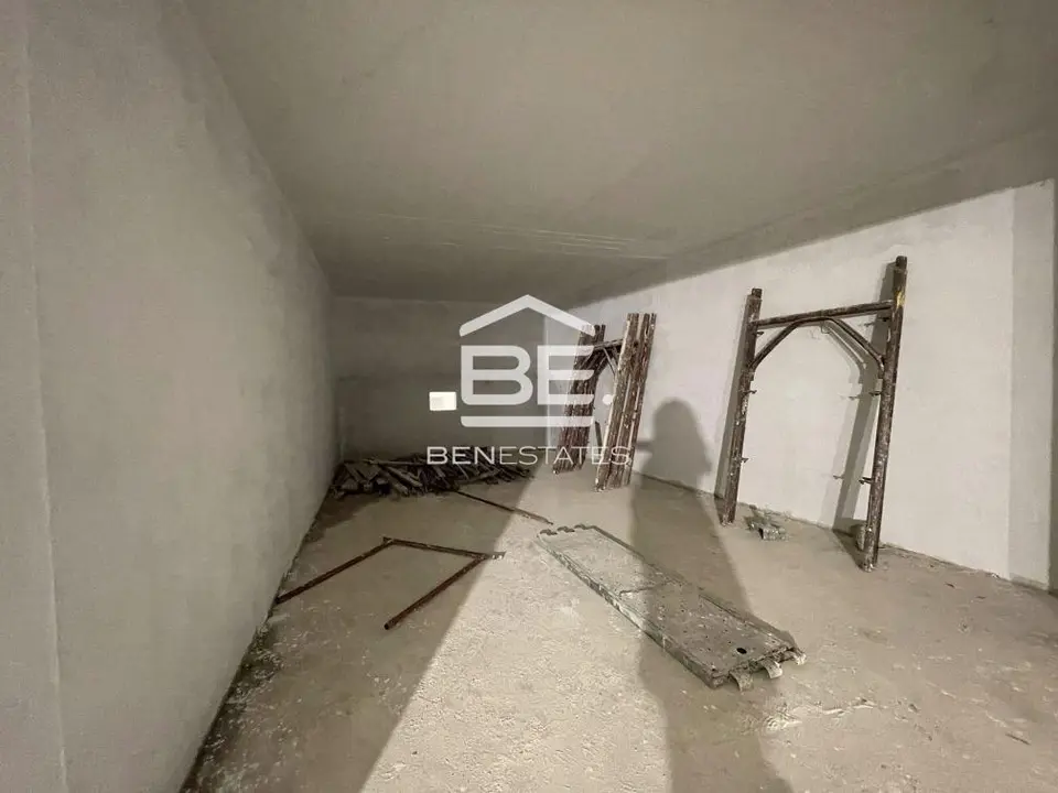 Garage for sale in St. Julians
