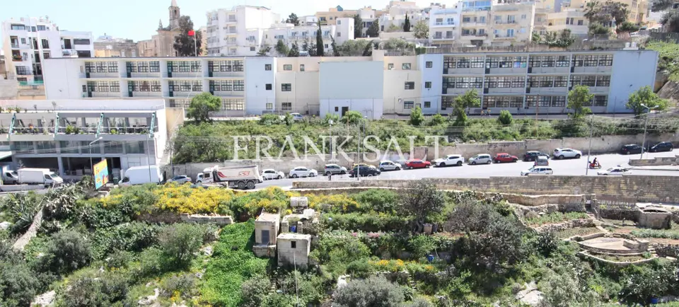 St Julians, Furnished Penthouse