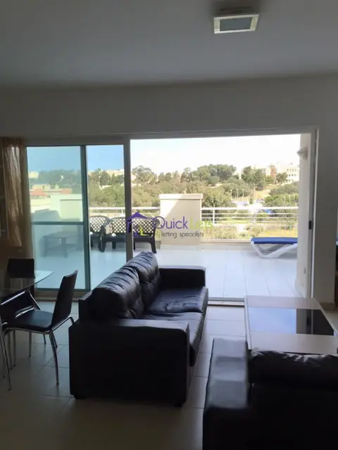 1 bedroom Penthouse to rent in Swieqi