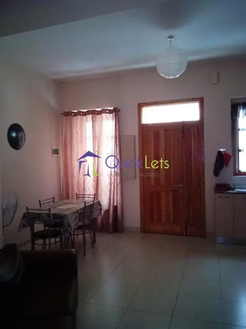 Duplex 1 chambre à louer à Hamrun
