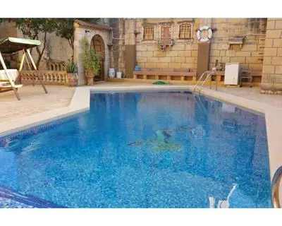7 bedroom Villa Semi-detached for sale in Bahar Ic-Caghaq