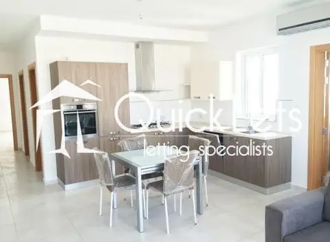 2 bedroom Penthouse to rent in Swieqi
