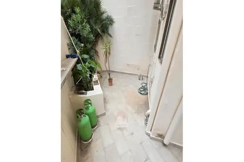 2 Bedroom Apartment For Sale in Hamrun
