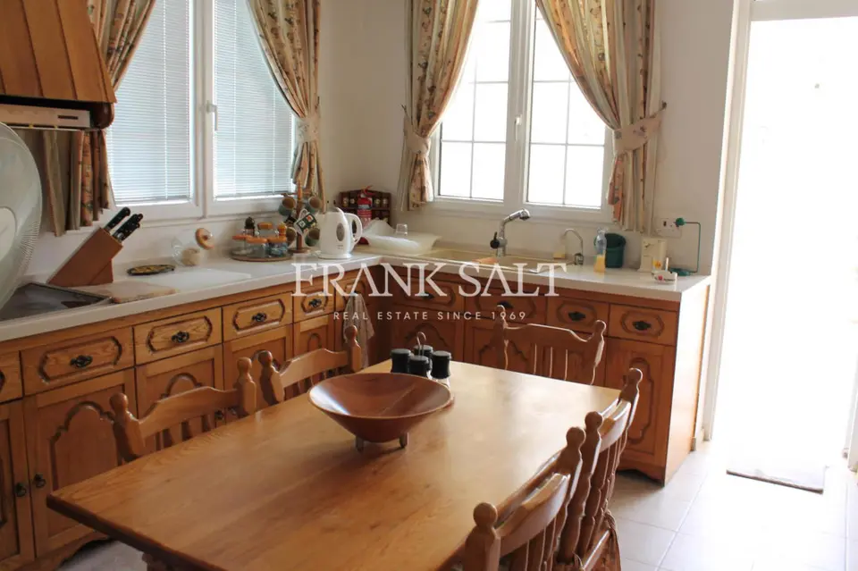 Swieqi, Terraced House