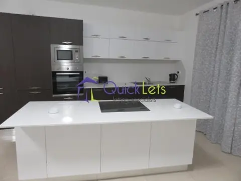 4 bedroom Maisonette to rent in Msida