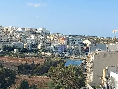 3 bedroom Apartment to rent in Marsascala