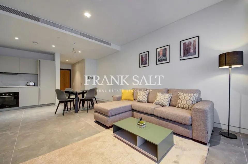 The Shore Line at Smart City, Apartment