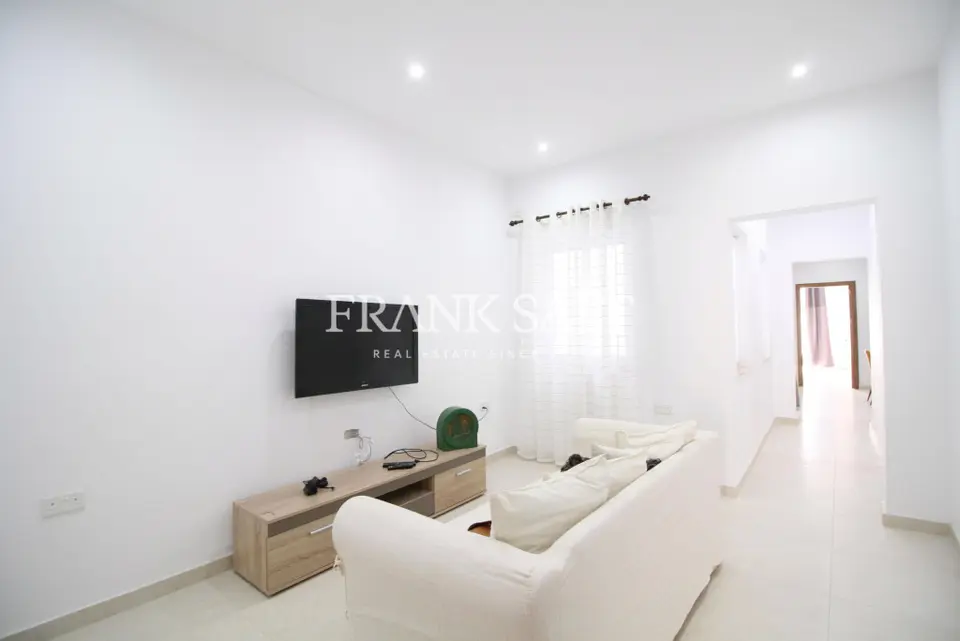 Msida, Furnished Apartment