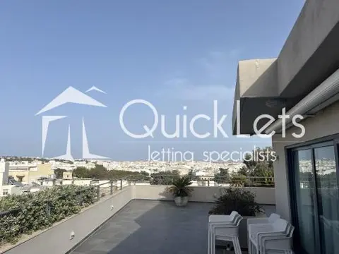 Penthouse 4 chambres à louer à Lija