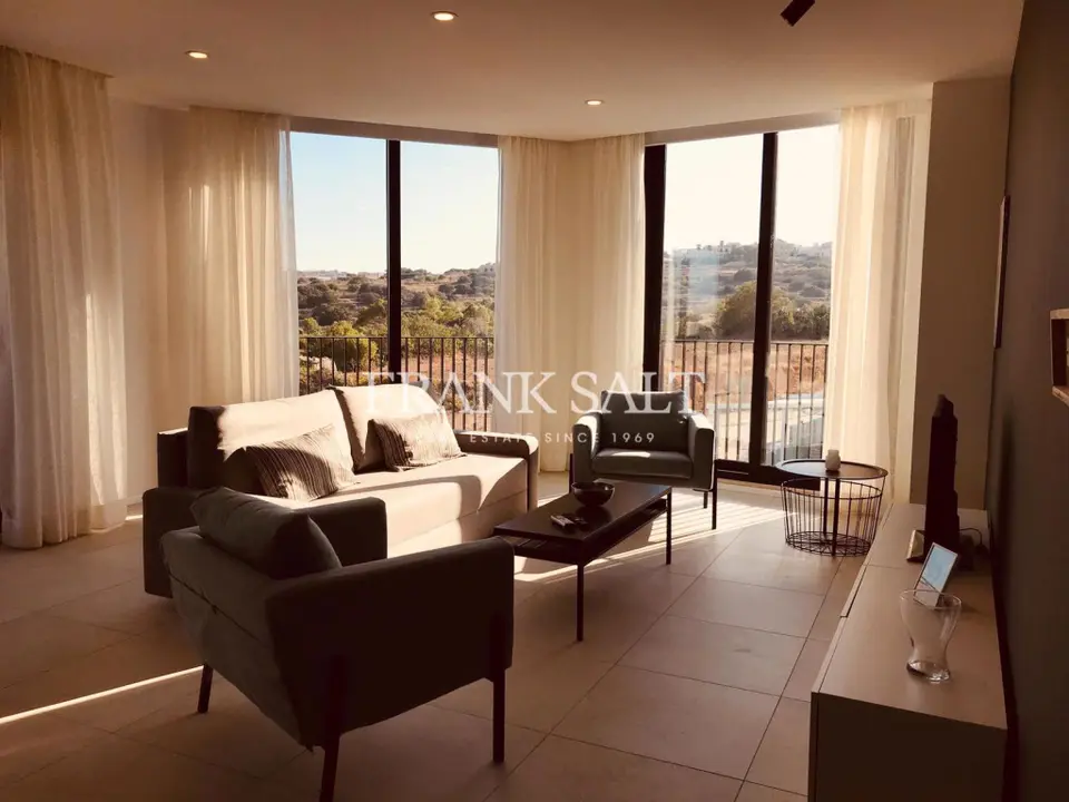 Swieqi, Furnished Apartment