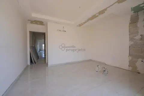 3 Bedroom Apartment For Sale in Zabbar