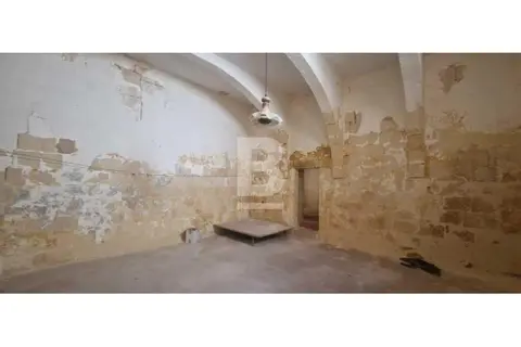 4 Bedroom House of Character For Sale in Zebbug