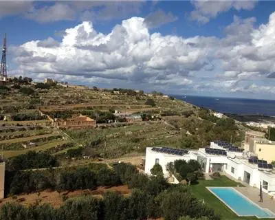 2 bedroom Penthouse to rent in Gharghur