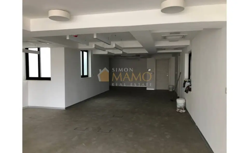 Open Plan Modern Office