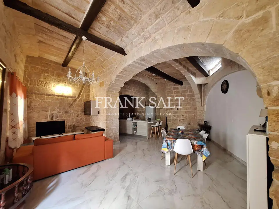 Zebbug, Furnished House of Character
