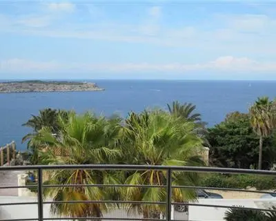 5 bedroom Villa Detached for sale in Mellieha