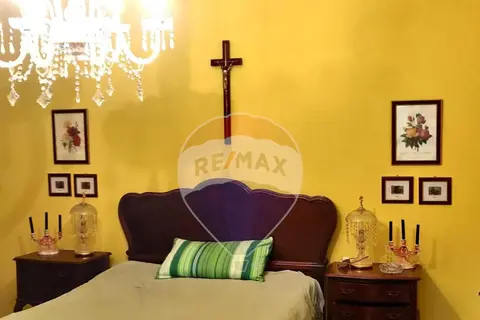 6 Bedroom Apartment For Sale in Marsascala