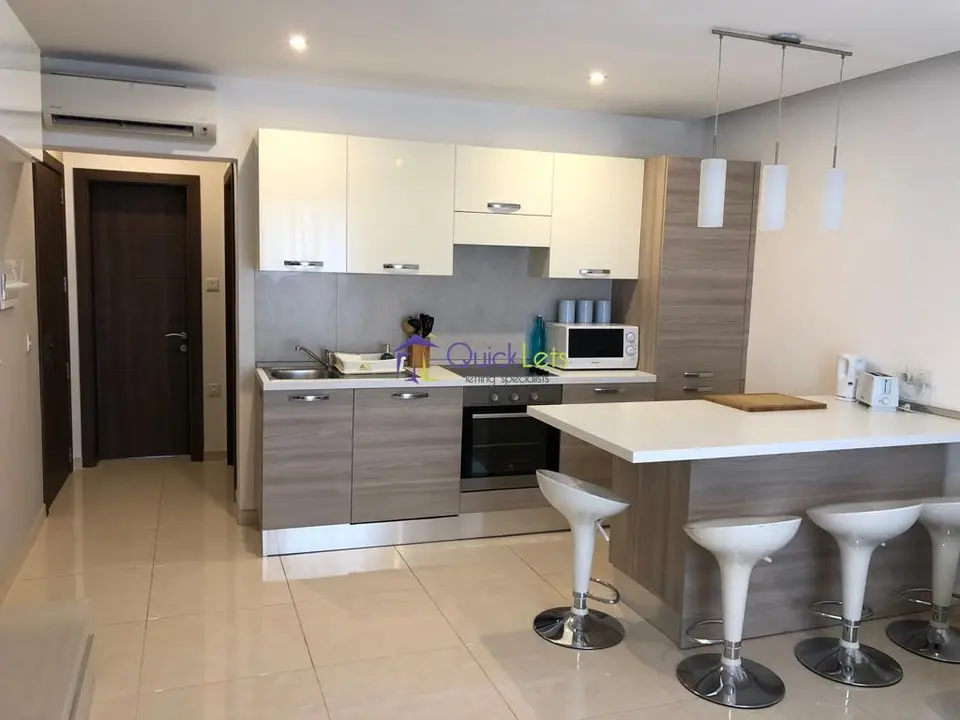 2 bedroom Apartment to rent in Gzira