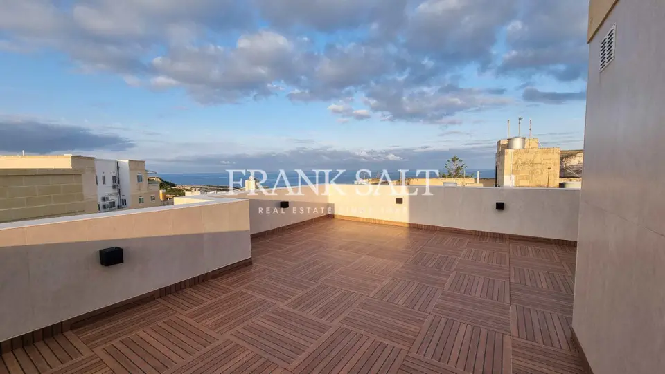 Xlendi Furnished Semi-detached Villa