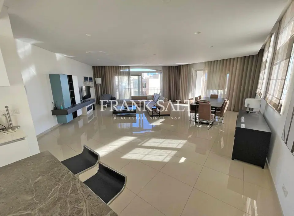 Sliema, Apartment