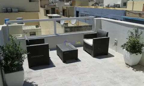 1 bedroom Penthouse to rent in Msida