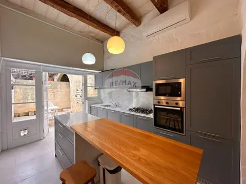 2 bedroom Townhouse for sale in Gozo - Munxar