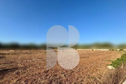 Land For Sale in Gudja
