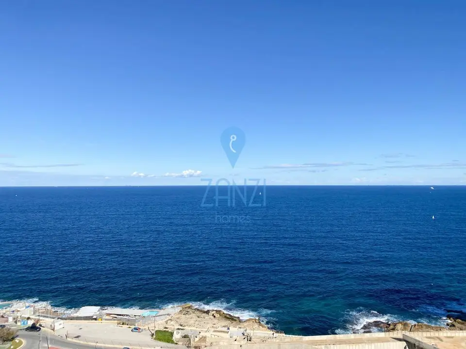 3 bedroom Corner Apartment for sale in Sliema