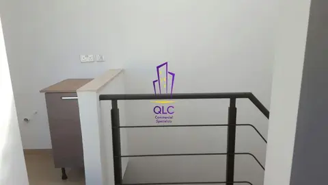 Office to rent in Paola