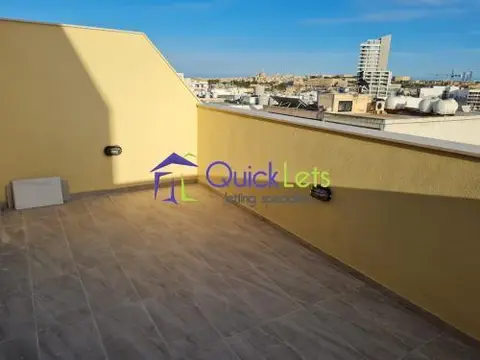 2 bedroom Penthouse to rent in Gzira