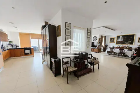 3 Bedroom Penthouse For Sale in St Julian's