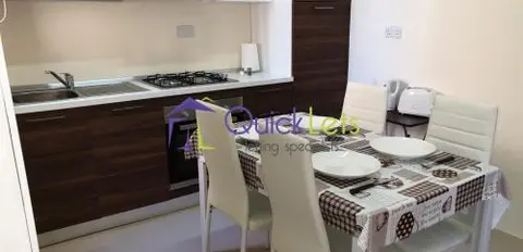 2 bedroom Townhouse to rent in Birzebbuga
