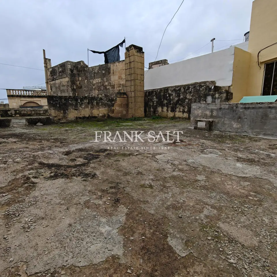 Tarxien Unconverted House of Character