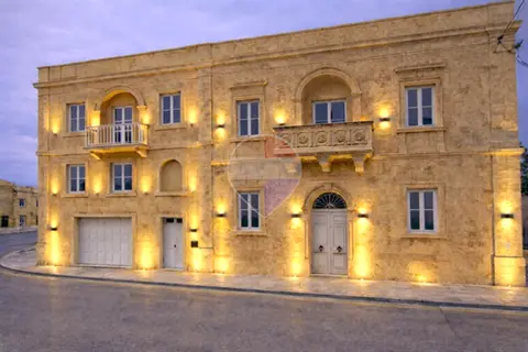 4 bedroom Terraced House for sale in Gozo - San Lawrenz